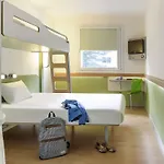Ibis Budget Hotel 2*