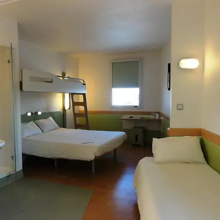 Hotell Ibis Budget 2*