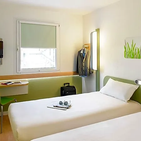 Ibis Budget מלון 2*