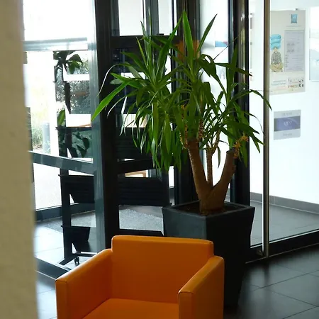 ホテル Ibis Budget ロアンヌ