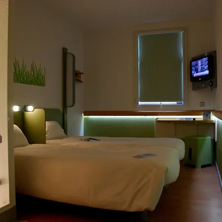 ホテル Ibis Budget ロアンヌ